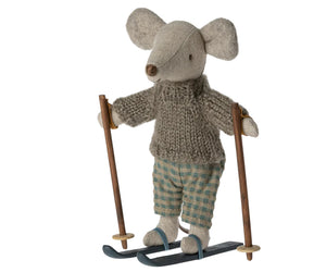 Winter Mouse w/ Ski Set